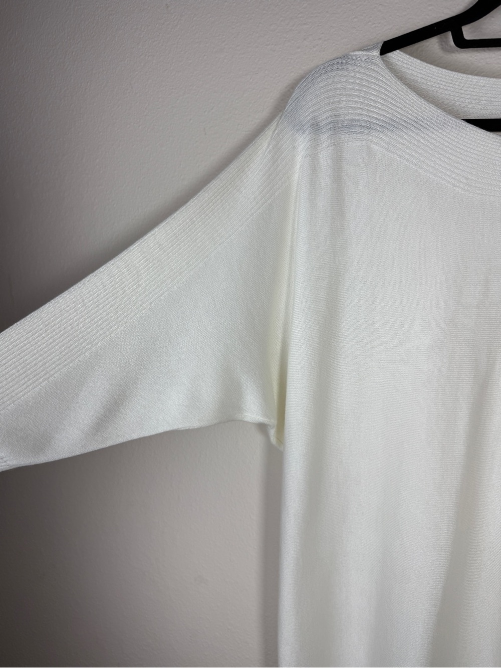 Chico's Womens Sweater Size 2 L White Knit Cashmere Blend Boat Neck Dolman - Picture 5 of 8